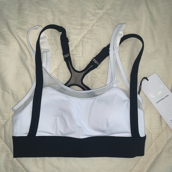 ALO Yoga Black and White Sports mesh bra - Picture 1 of 5
